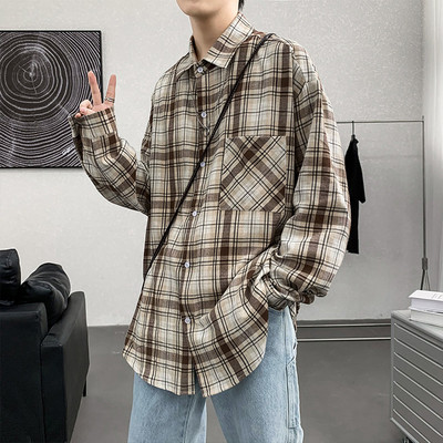 Camasa in carouri model lat cu buzunar