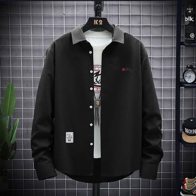 Cămașă casual pentru bărbați cu emblemă