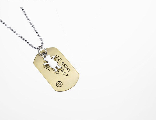 Lanț modern pentru bărbați cu pandantiv și inscripție