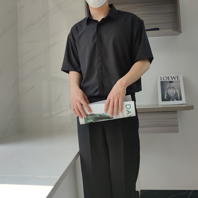 Cămașă modernă pentru bărbați cu guler clasic - două modele