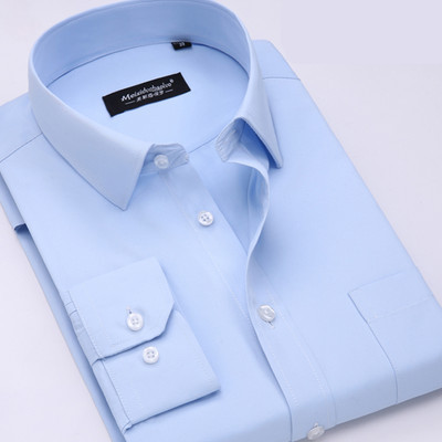 Ανδρικό πουκάμισο με κλασικό κολάρο με μακριά μανίκια και κουμπιά