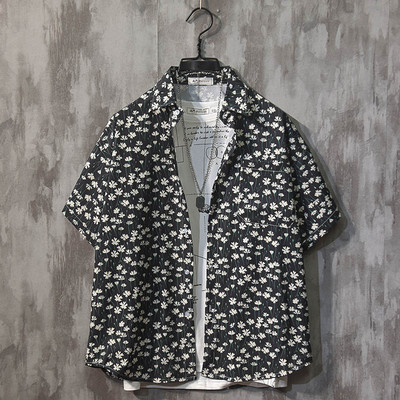 Ανδρικό πουκάμισο με απλικέ και κοντό μανίκι