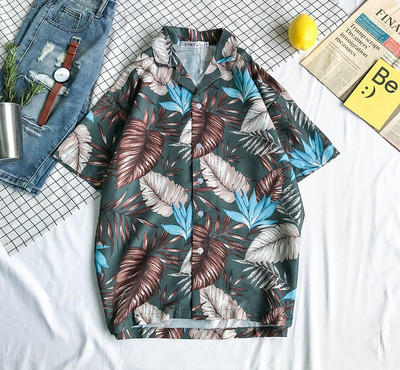 Cămașă de bărbați actuală cu mâneci scurte și nasturi