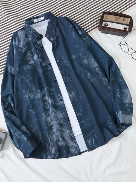 Jauna modeļa vīriešu krekls ar klasisku apkakli un garām piedurknēm