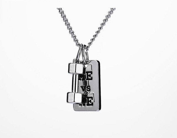 Moderna vīriešu ķēde ar kulonu ar dažādiem uzrakstiem