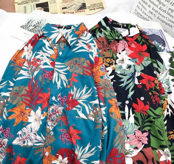 Cămașă bărbătească de primăvară cu model floral și guler clasic