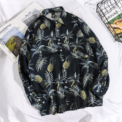 Vīriešu moderns krekls ar aplikācijām un garām piedurknēm