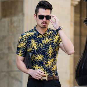 Model nou de cămașă bărbătească colorată cu guler clasic și mâneci scurte