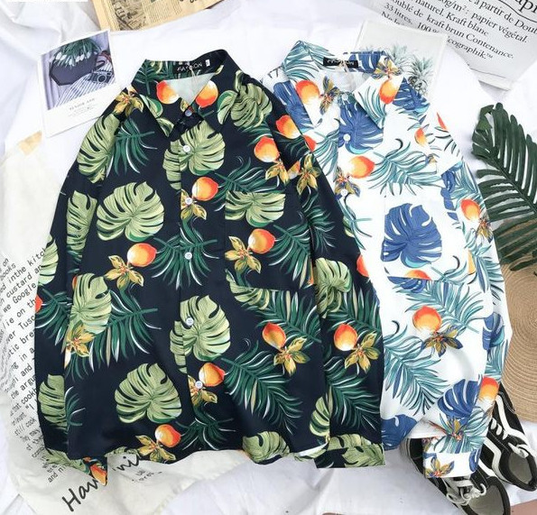 Cămașă pentru bărbați cu model floral și guler clasic cu nasturi