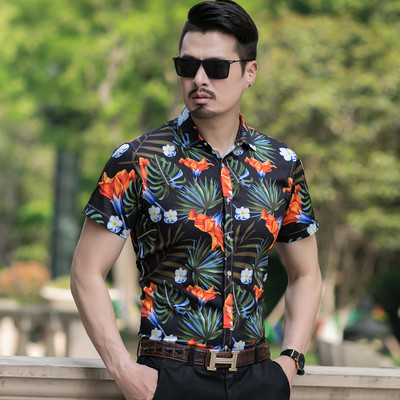 Pieguļošs vīriešu krekls ar ziedu rakstu vairākās krāsās