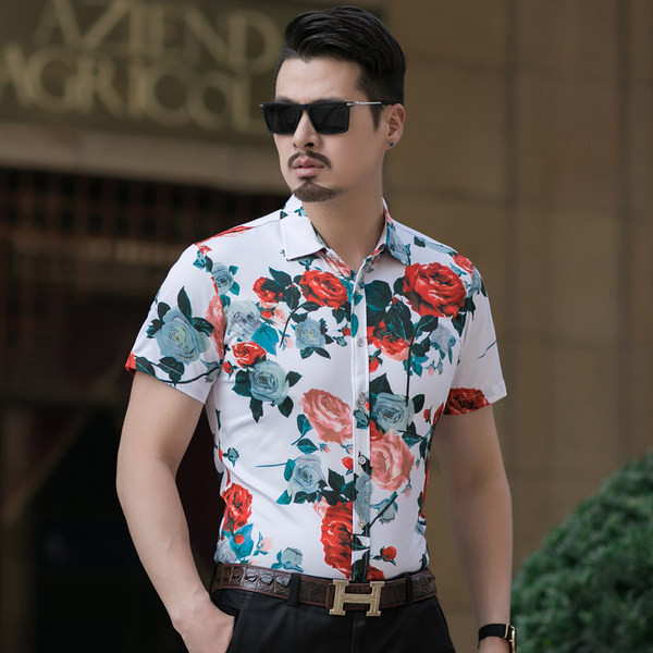 Pieguļošs vīriešu krekls ar ziedu rakstu vairākās krāsās