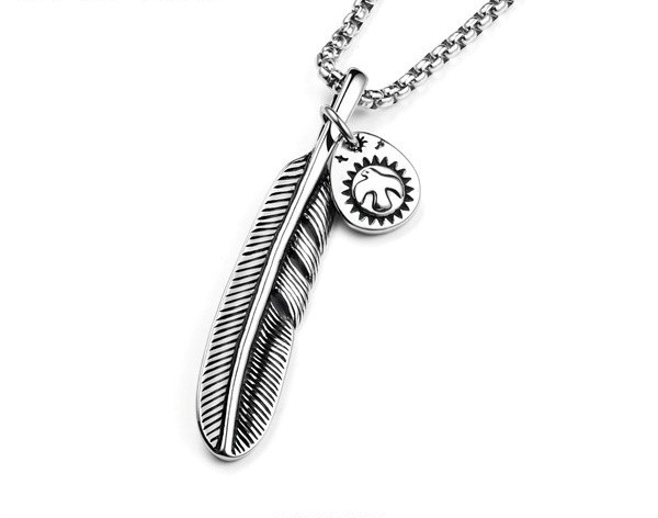 Meeste stiilne ripatsiga teraskett