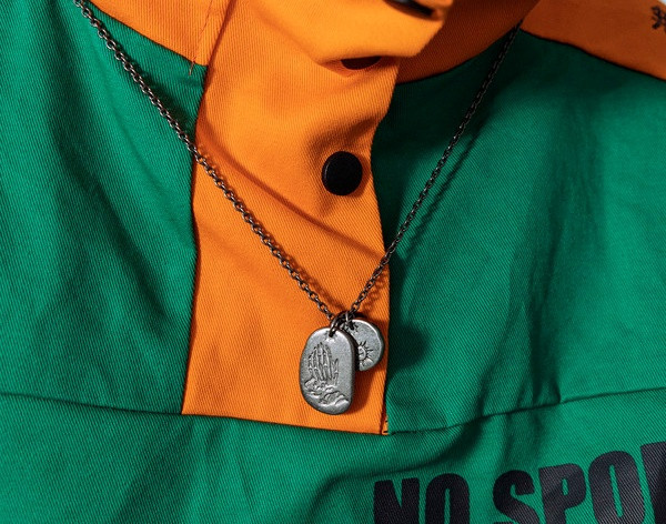 Lanț metalic modern pentru bărbați cu pandantive