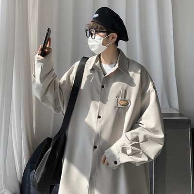 Φαρδύ πουκάμισο για άντρες με έμβλημα