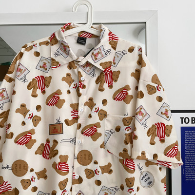 Cămașă pentru bărbați cu guler clasic - mai multe aplicații