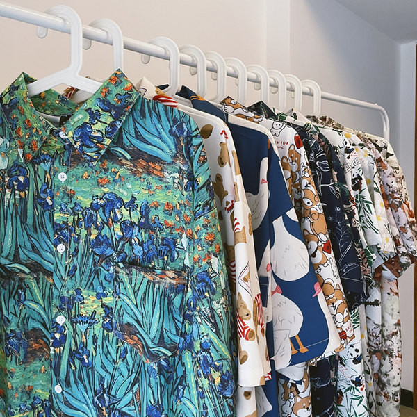 Cămașă pentru bărbați cu guler clasic - mai multe aplicații