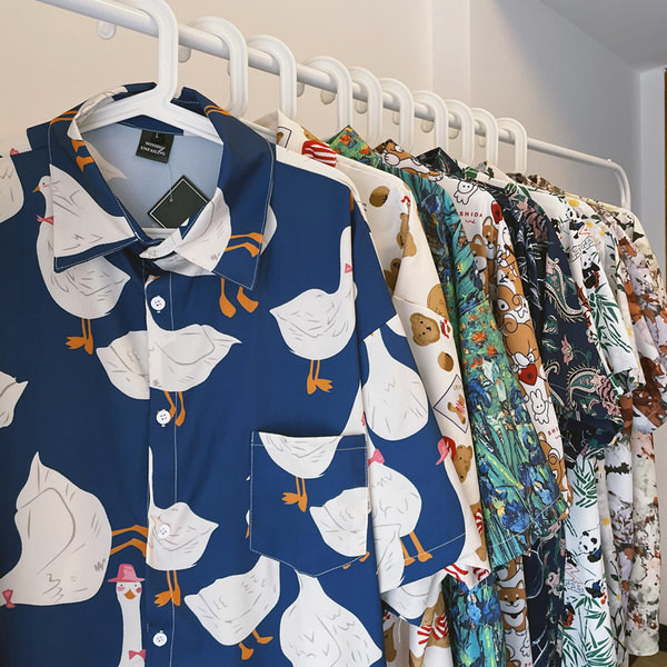 Cămașă pentru bărbați cu guler clasic - mai multe aplicații