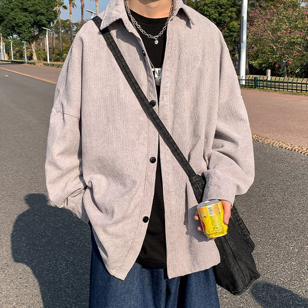 Vīriešu velveta krekls - plats modelis