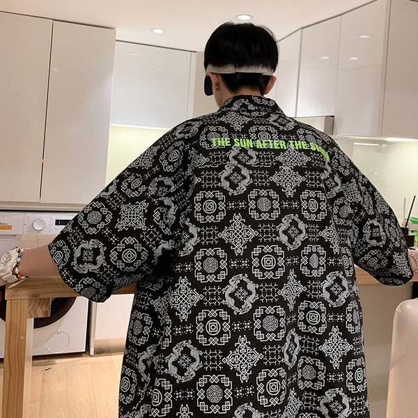 Cămașă modernă pentru bărbați cu nasturi și guler clasic în două culori