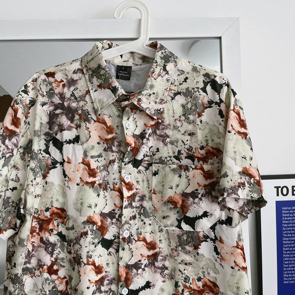 Cămașă pentru bărbați cu mâneci scurte și guler clasic