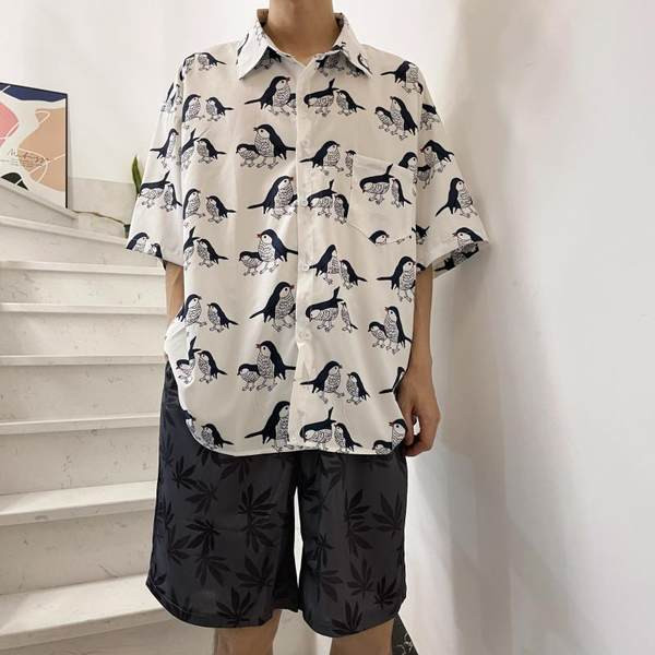 Cămașă pentru bărbați cu guler și nasturi clasici