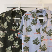 Ανδρικό πουκάμισο με λουλουδάτο μοτίβο και κοντά μανίκια