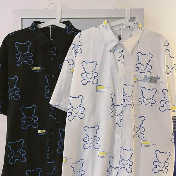 Vīriešu krekls ar klasisku apkakli un īsām piedurknēm