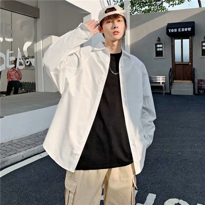 Plaša modeļa ikdienas krekls ar garām piedurknēm