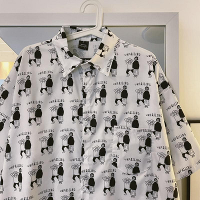 Cămașă pentru bărbați cu guler clasic în alb-negru