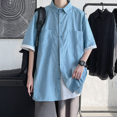 Ανδρικό μονόχρωμο πουκάμισο με κουμπιά και κοντά μανίκια