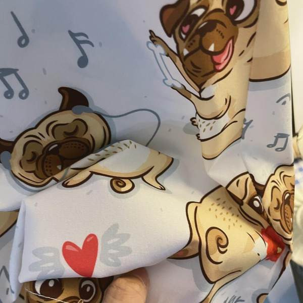 Cămașă pentru bărbați cu aplicație de câine și guler clasic