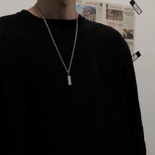 Καθημερινή ανδρική μακρά αλυσίδα με μενταγιόν