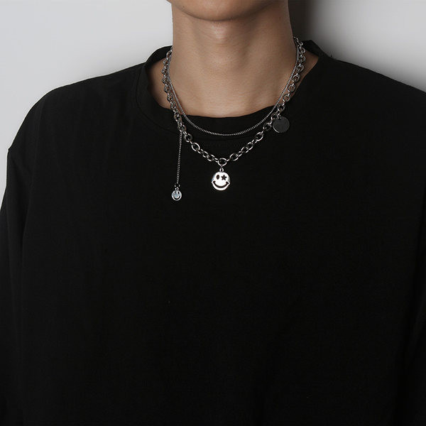 Lanț scurt modern pentru bărbați cu pandantive