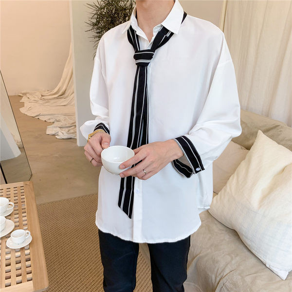 Pánska košeľa s kravatou a dlhým rukávom