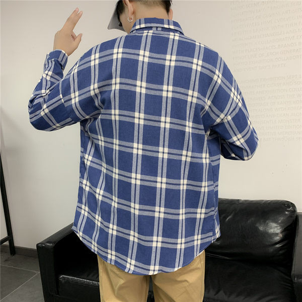 Cămașă bărbați în carouri cu buzunar și nasturi în două culori