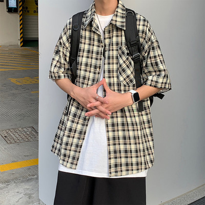 Cămașă casual pentru bărbați cu buzunare și mâneci scurte