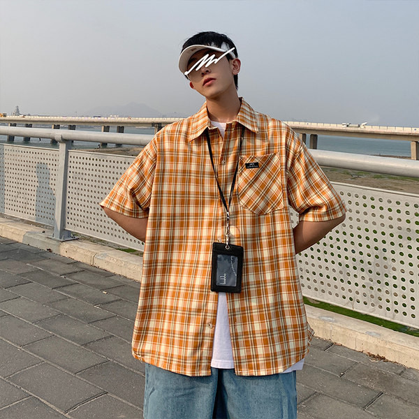 Cămașă casual pentru bărbați cu buzunare și mâneci scurte