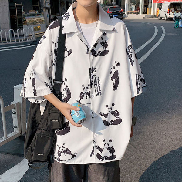 Klassikalise krae ja aplikatsiooniga meeste lai särk