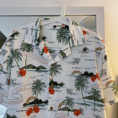 Cămașă pentru bărbați cu model floral și guler clasic