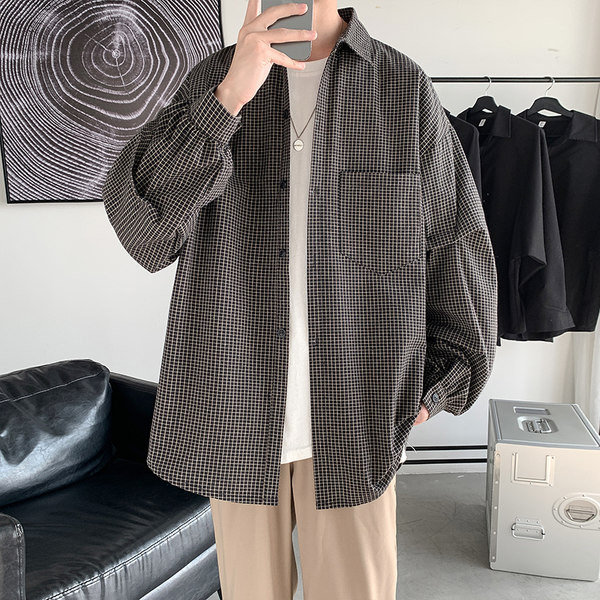 Cămașă în carouri pentru bărbați cu buzunar - model larg