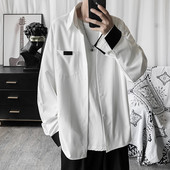 Plata modeļa vīriešu krekls ar emblēmu