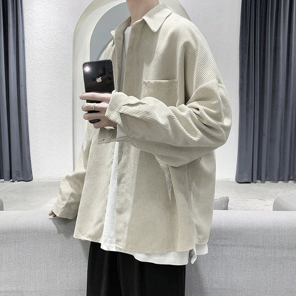 Plaša modeļa ikdienas krekls ar pogām un kabatu