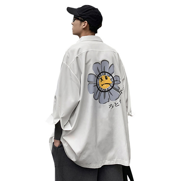 Cămașă largă pentru bărbați lejer, cu aplicație colorată