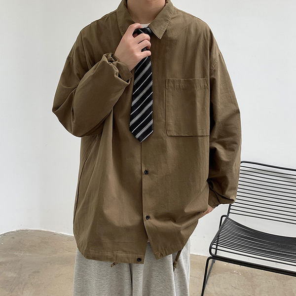 Camasa barbateasca model larg cu nasturi si buzunar