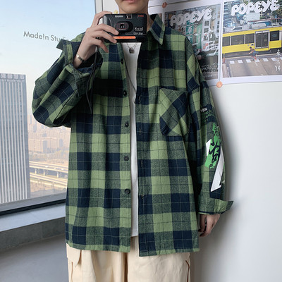 Camasa lata in carouri pentru barbati cu buzunare