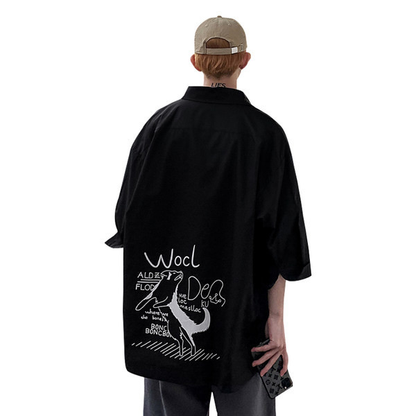 Cămașă largă pentru bărbați modernă cu aplicație