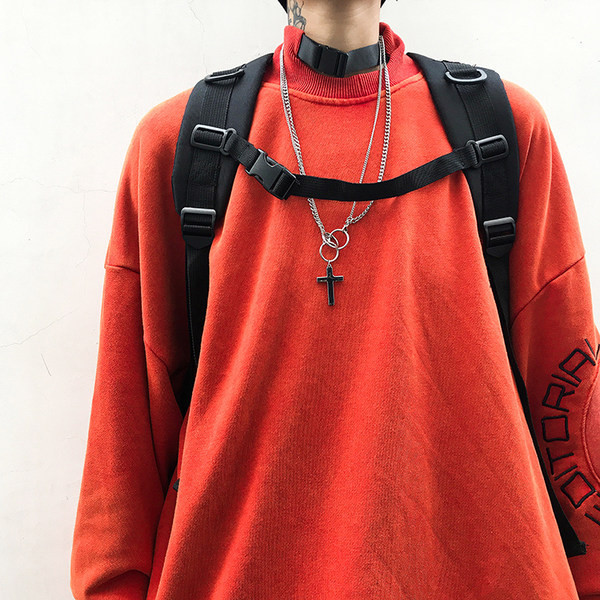 Lanț lung metalic modern pentru bărbați cu pandantive