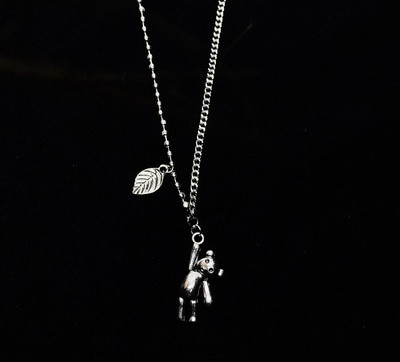 Lanț metalic modern pentru bărbați cu diverse pandantive