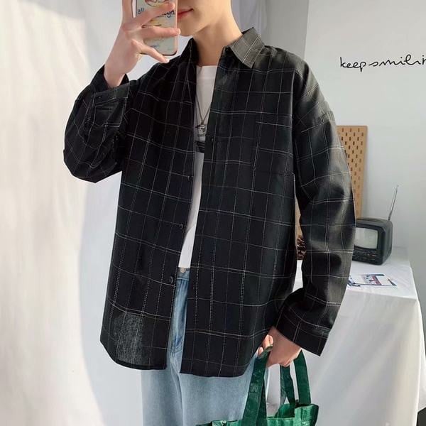 Vīriešu modernais krekls ar kabatu un klasisku apkakli trīs krāsās