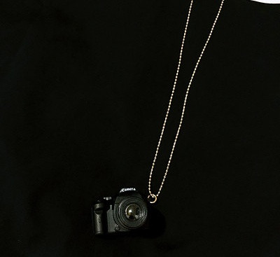 Lanț lung pentru bărbați zilnic cu pandantiv pentru cameră